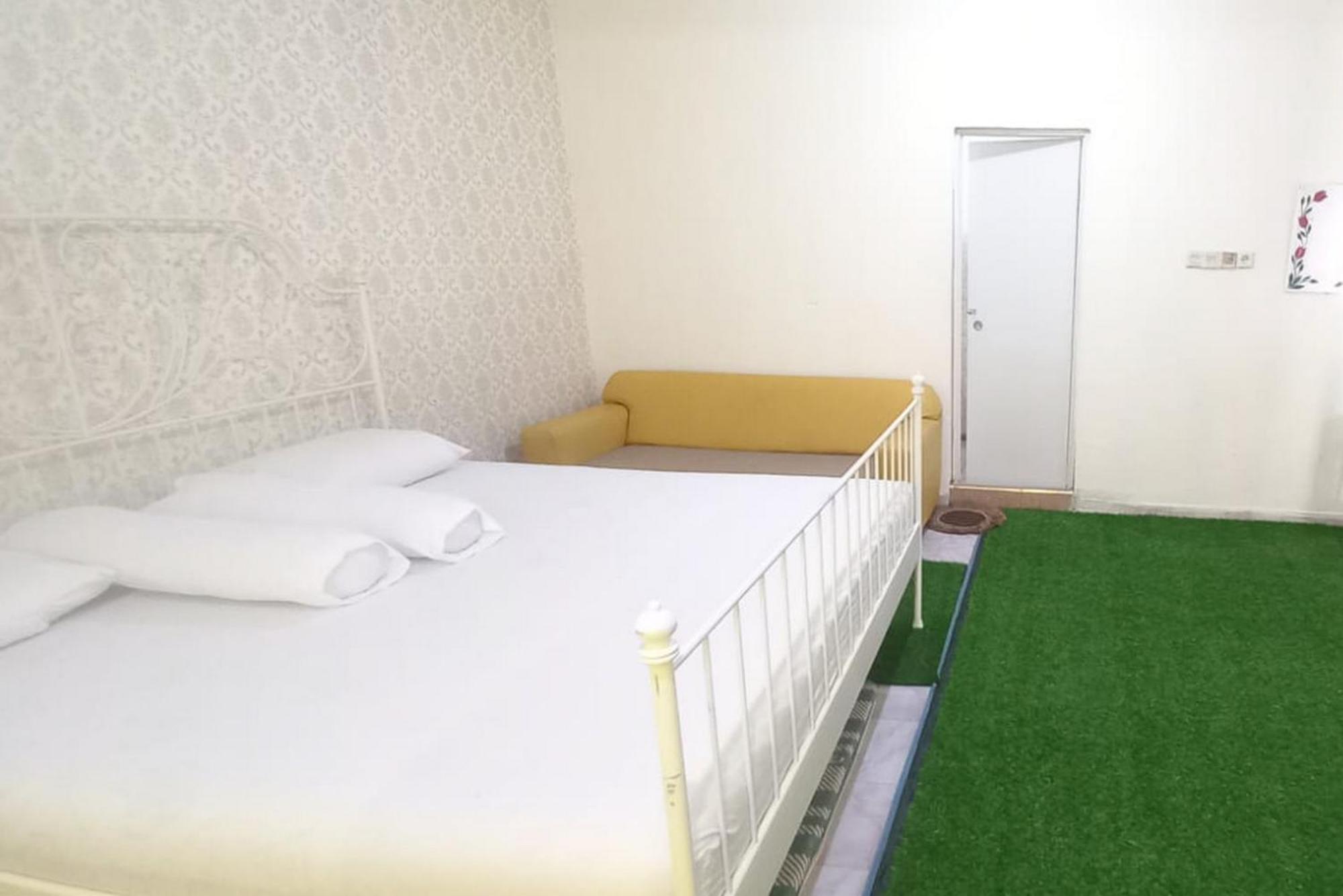 Fortuna Hotel Redpartner Near Exit Tol Paiton 外观 照片